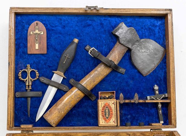 Vampire Hunters Of The 18th & 19th Centuries – Source Vintage