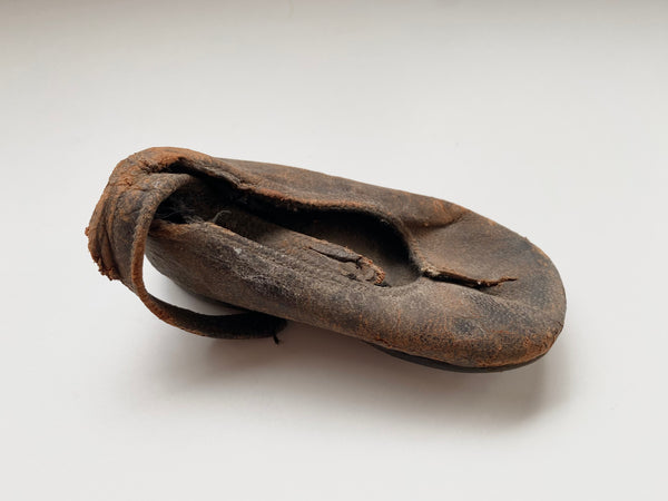Concealed Shoe Found In Chimney Breast Of 18th Century House Used As Protection Against Witches - Source Vintage