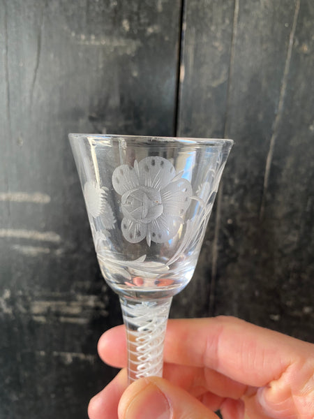 Rare Antique 18th Century Jacobite Wine Glass Featuring Scottish White Rose, A Single Bud, Thistle Leaves & A Bee