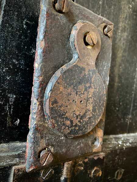 Salvaged Antique Warden’s Peephole From Hereford Gaol (1796-1870) With Handwritten Label