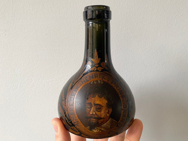 Rare Antique Folk Art Handpainted Dutch Gin Bottle Depicting A Ruler Of The Netherlands c.1820 - Source Vintage