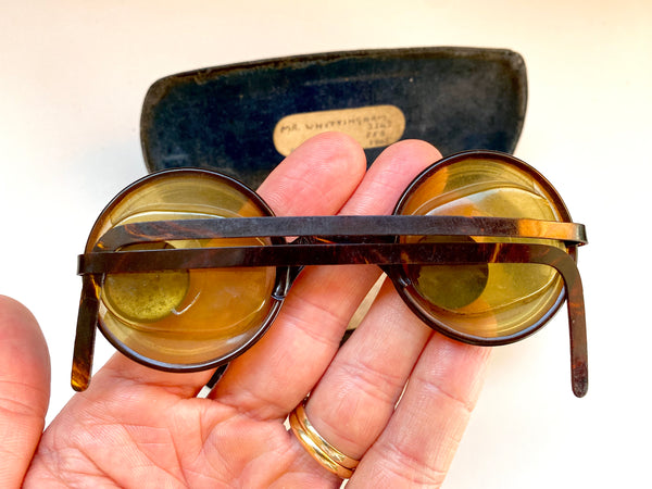 Early 20th Century Joke Googly Eye Spectacles - Source Vintage