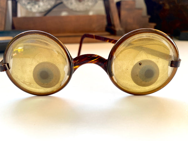 Early 20th Century Joke Googly Eye Spectacles - Source Vintage