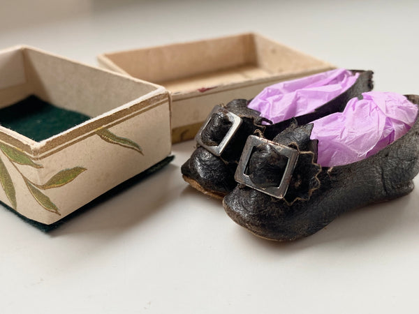**RESERVED** Charming Antique Early 20th Century Miniature Shoes In Box - Source Vintage