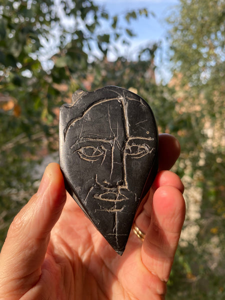 A Curious Whitby Jet Or Cannel Coal Object With A Mysterious Ritualistic Mark On The Back - Source Vintage
