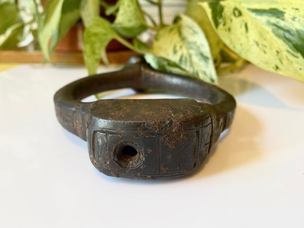 **RESERVED FOR MATT** Rare 17th Century Witch Trial Leg Iron Rector Of Somerford, Malmesbury, Wiltshire - Source Vintage
