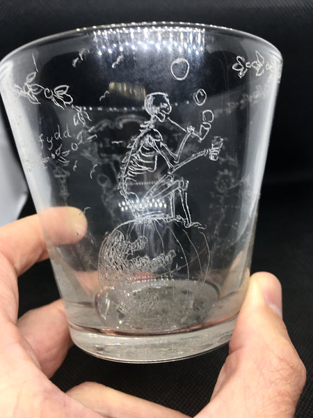 A Rare One-Off Victorian Tumbler Etched By Renowned Naturalist & Artist William Pennington Cocks 1842 - Source Vintage