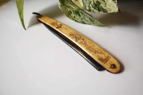 Antique 19th Century Scrimshaw Sailor Art Razor - Source Vintage