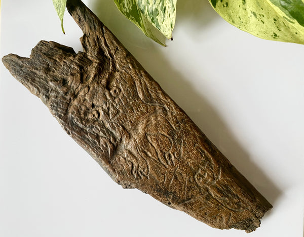 A Naive And Crudely Carved Wooden Fragment Showing Remnants Of Late Medieval Style Folk Art Graffiti. - Source Vintage