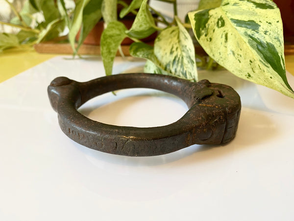 **RESERVED FOR MATT** Rare 17th Century Witch Trial Leg Iron Rector Of Somerford, Malmesbury, Wiltshire - Source Vintage