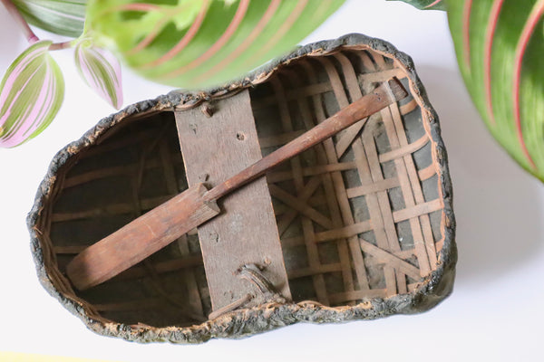 A Rare 19th Century Folk Art Miniature Apprentice Piece Coracle Boat - Source Vintage