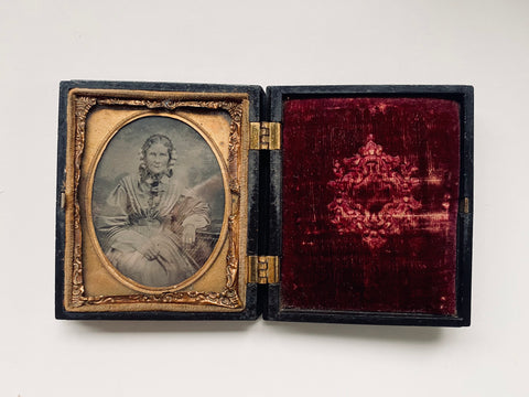 Antique Victorian Miniature Ambrotype Of Elderly Woman In Ornate Thermoplastic Union Case