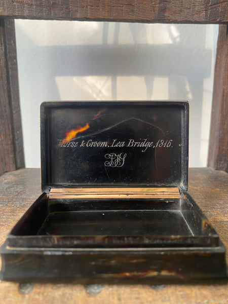 Antique 19th Century Snuff Box With Naive Period Painting Of The ‘Horse & Groom’ Pub, Lea Bridge, Engraved Inside & Dated 1816