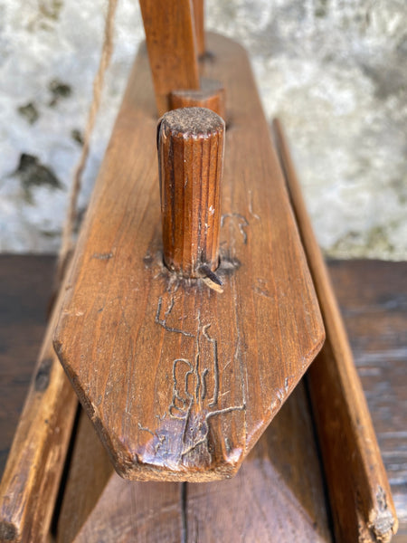 Superb Antique Early 19th Century Pine Drop Down Mouse Trap c.1820