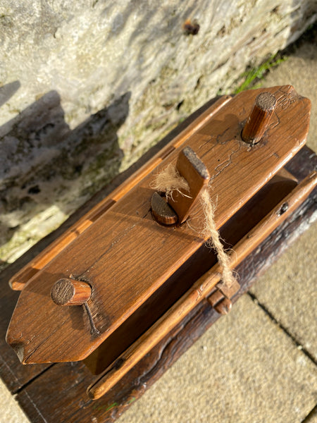 Superb Antique Early 19th Century Pine Drop Down Mouse Trap c.1820