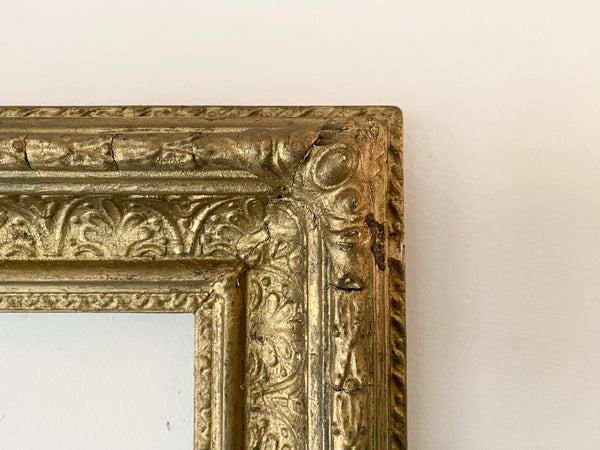 Antique Ornate Gilt Wooden Picture Frame - Source Vintage