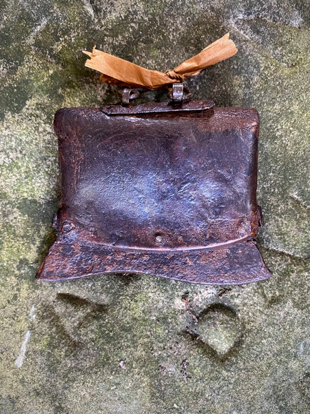 Antique 18th Century Leather Flint Striker Fire Steel Pouch With Bat Decoration
