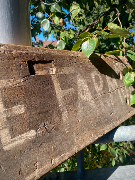Primitive American Folk Art Shed Made ‘Snake Farm’ Sign