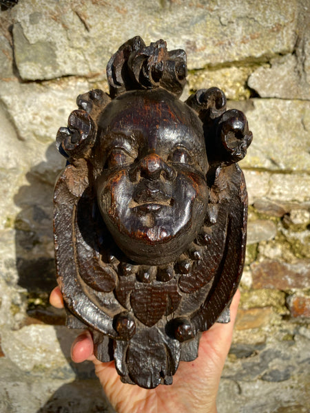 A Fine English 16th Century Carved Oak Portrait Corbel Of Generous Size & Weight - Source Vintage