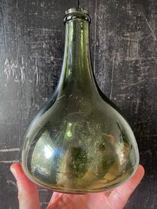 Early Antique 18th century Dutch Onion Wine Bottle c.1720