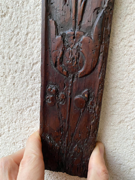 Antique 17th Century Carved Panel Depicting The ‘Green Man’