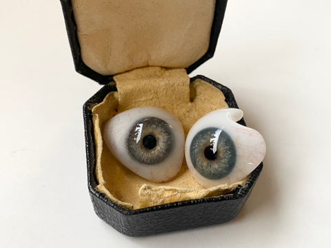 2 x Early 20th Century Child’s Glass Eyes