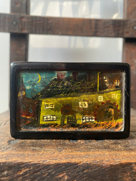 Antique 19th Century Snuff Box With Naive Period Painting Of The ‘Horse & Groom’ Pub, Lea Bridge, Engraved Inside & Dated 1816