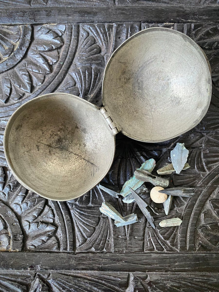 *RESERVED FOR MEGAN* Curious Collection Of Ancient Bronze Arrowheads & Lead Pistol Shot Housed Inside An 18th Century Pewter Case