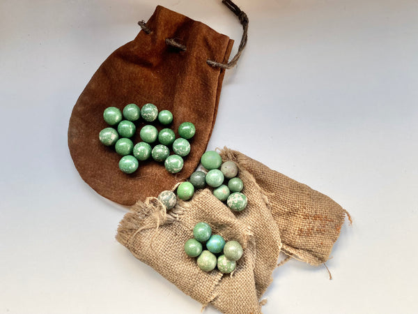 Lot Of Antique Clay Handmade Marbles With Suede Drawstring Pouch & Old Fabric - Source Vintage