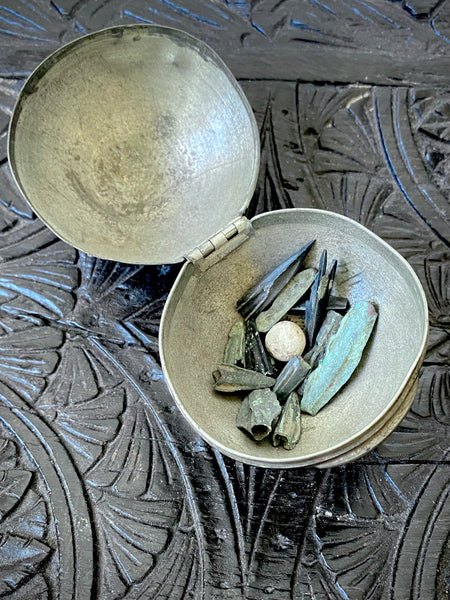 *RESERVED FOR MEGAN* Curious Collection Of Ancient Bronze Arrowheads & Lead Pistol Shot Housed Inside An 18th Century Pewter Case