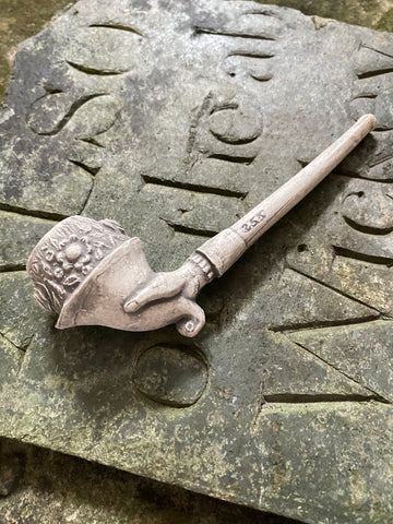 Exceptional Antique 19th Century Novelty Clay Pipe With Hand & Cornucopia
