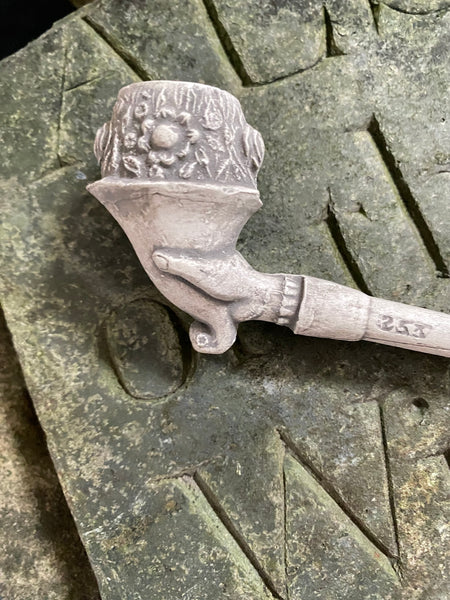Exceptional Antique 19th Century Novelty Clay Pipe With Hand & Cornucopia