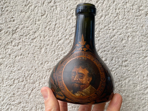 Rare Antique Folk Art Handpainted Dutch Gin Bottle Depicting A Ruler Of The Netherlands c.1820