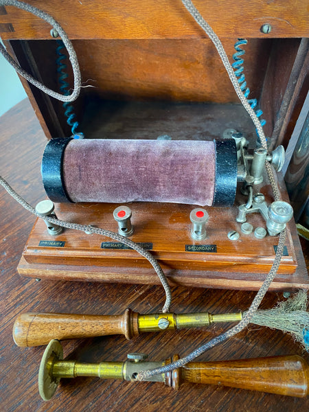Antique Early 20th Century Electric Shock Treatment Set To Treat Mental Illness