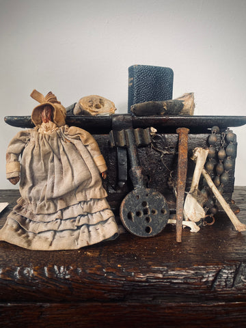 Rare, Fascinating & Rather Eerie 18th Century Witch’s Box Or Conjure Chest