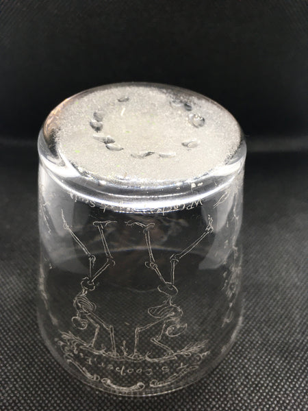 A Rare One-Off Victorian Tumbler Etched By Renowned Naturalist & Artist William Pennington Cocks 1842 - Source Vintage